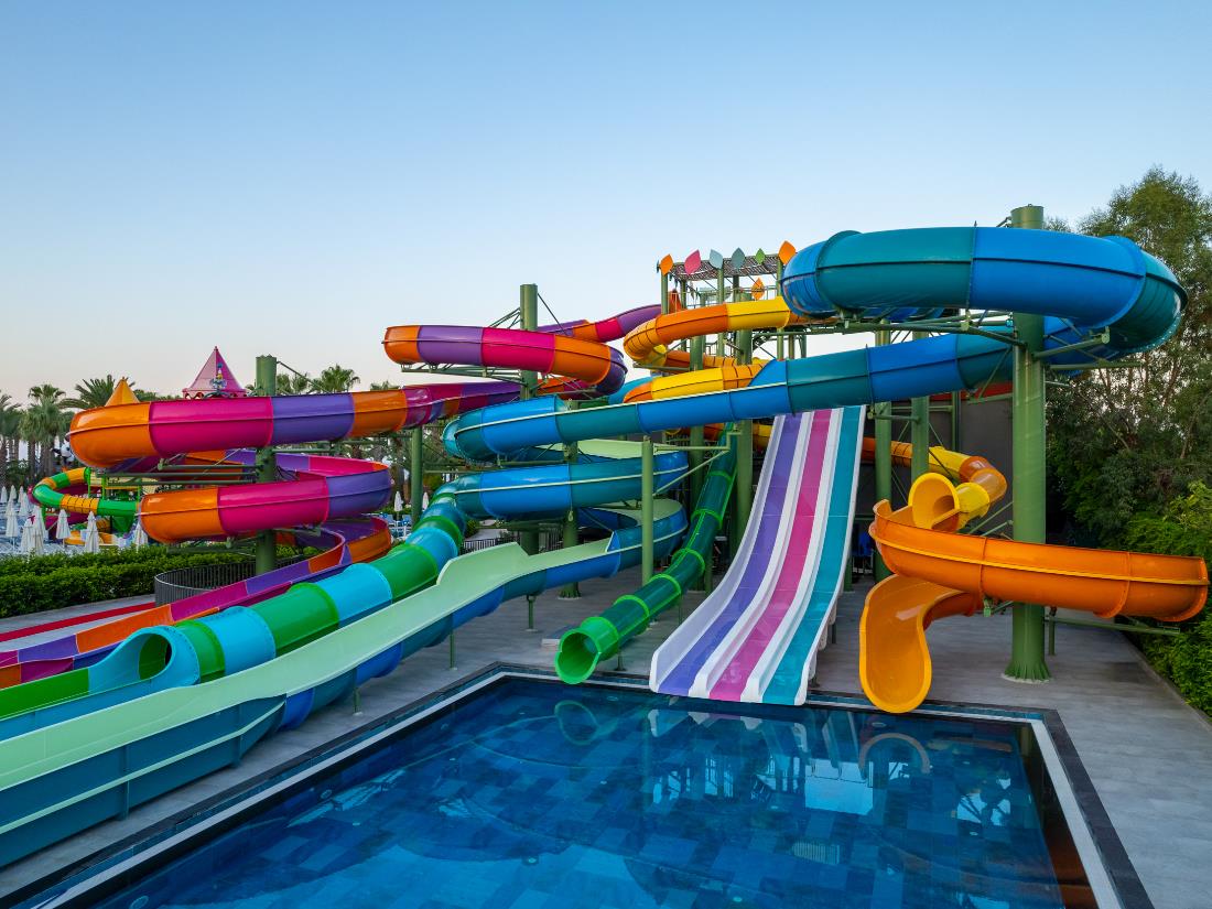 Pools / Aquapark / Beach - Activities & Entertainment - Delphin Deluxe