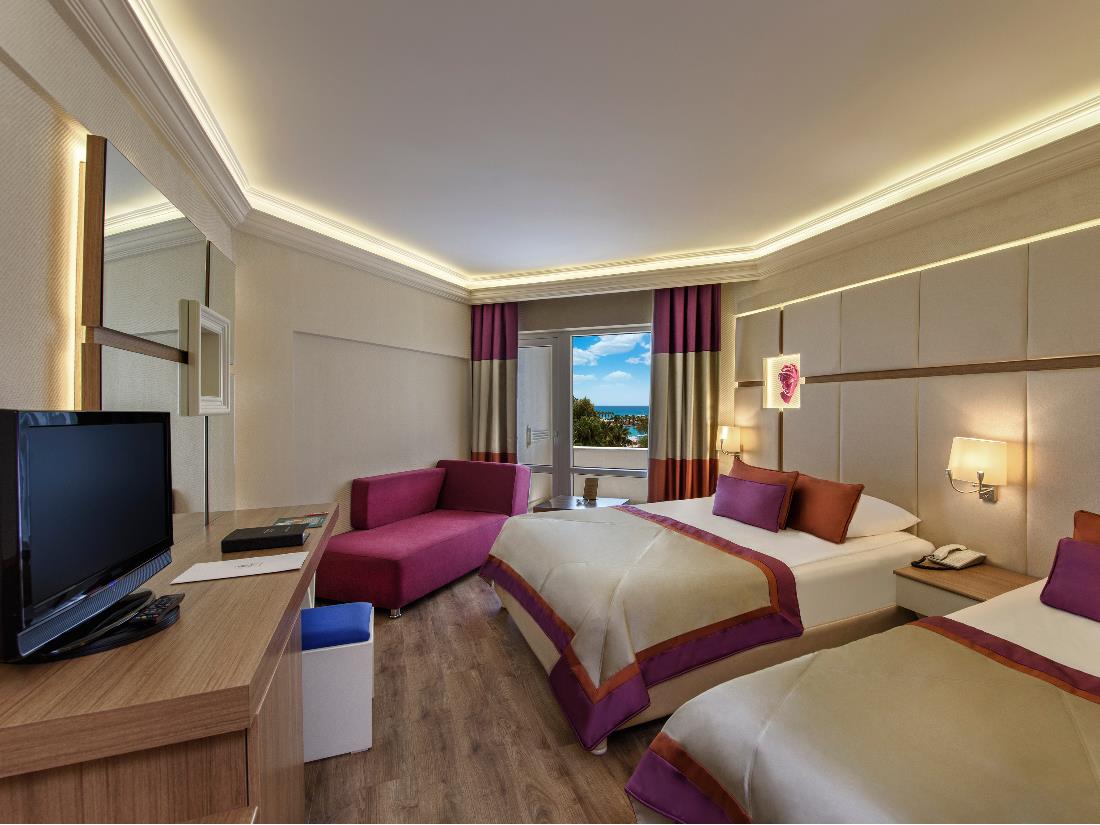 Accommodation - Botanik Hotel & Resort