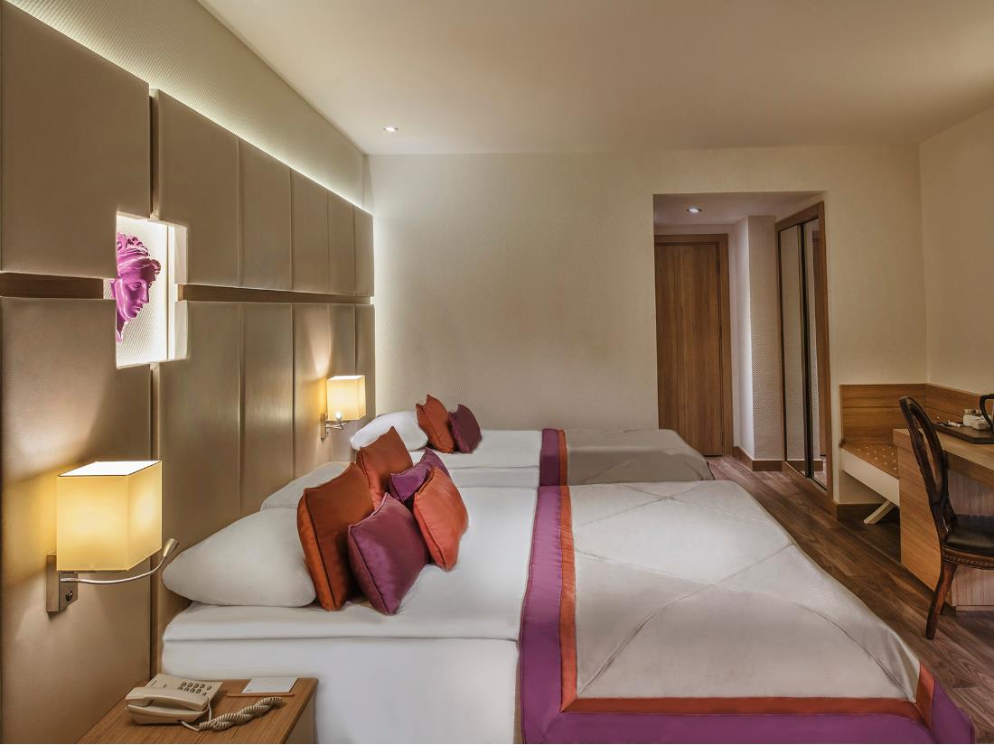 Standard Handicapped Room - Accommodation - Botanik Hotel & Resort